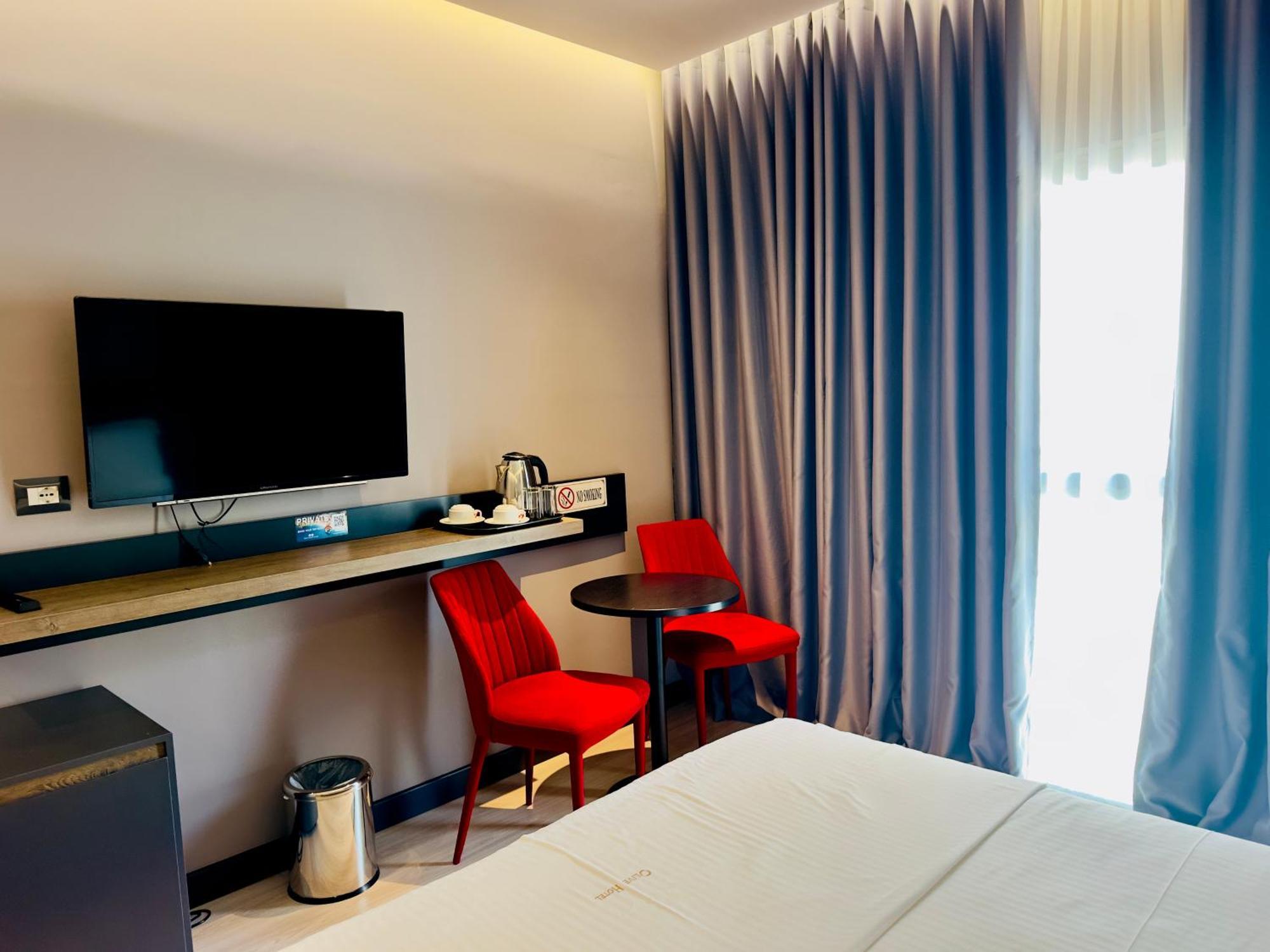 Hotel Olive Vlorë Eksteriør bilde